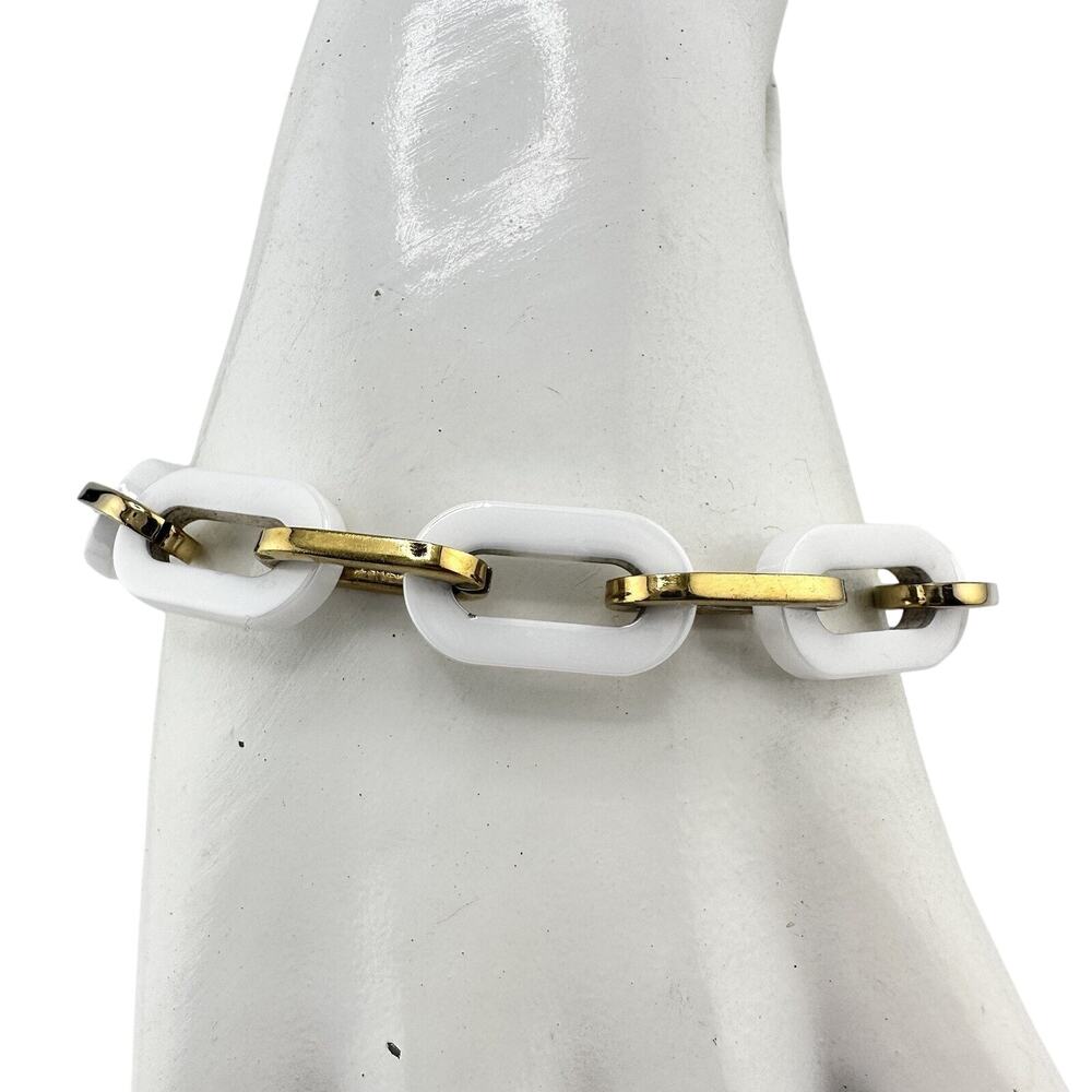 Modern Unique White Glass Gold Tone Large Paperclip Chain 7.75” Bracelet - Picture 3 of 6